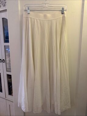Aritzia Wilfred White Twirl Midi Skirt - L